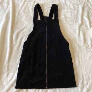 ⭐️Overalls dress NWT⭐️